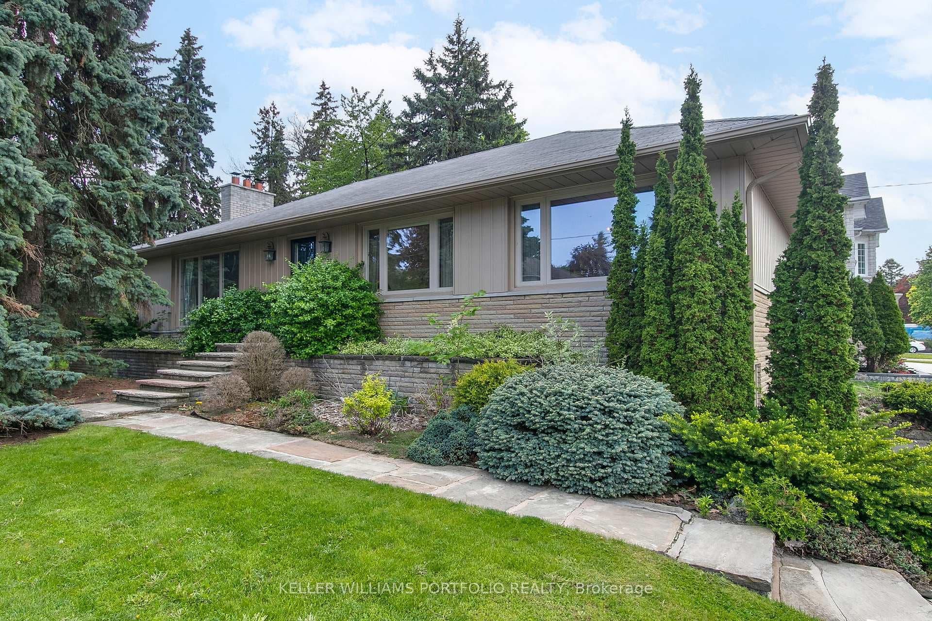 29 Winlock Park, Toronto C14