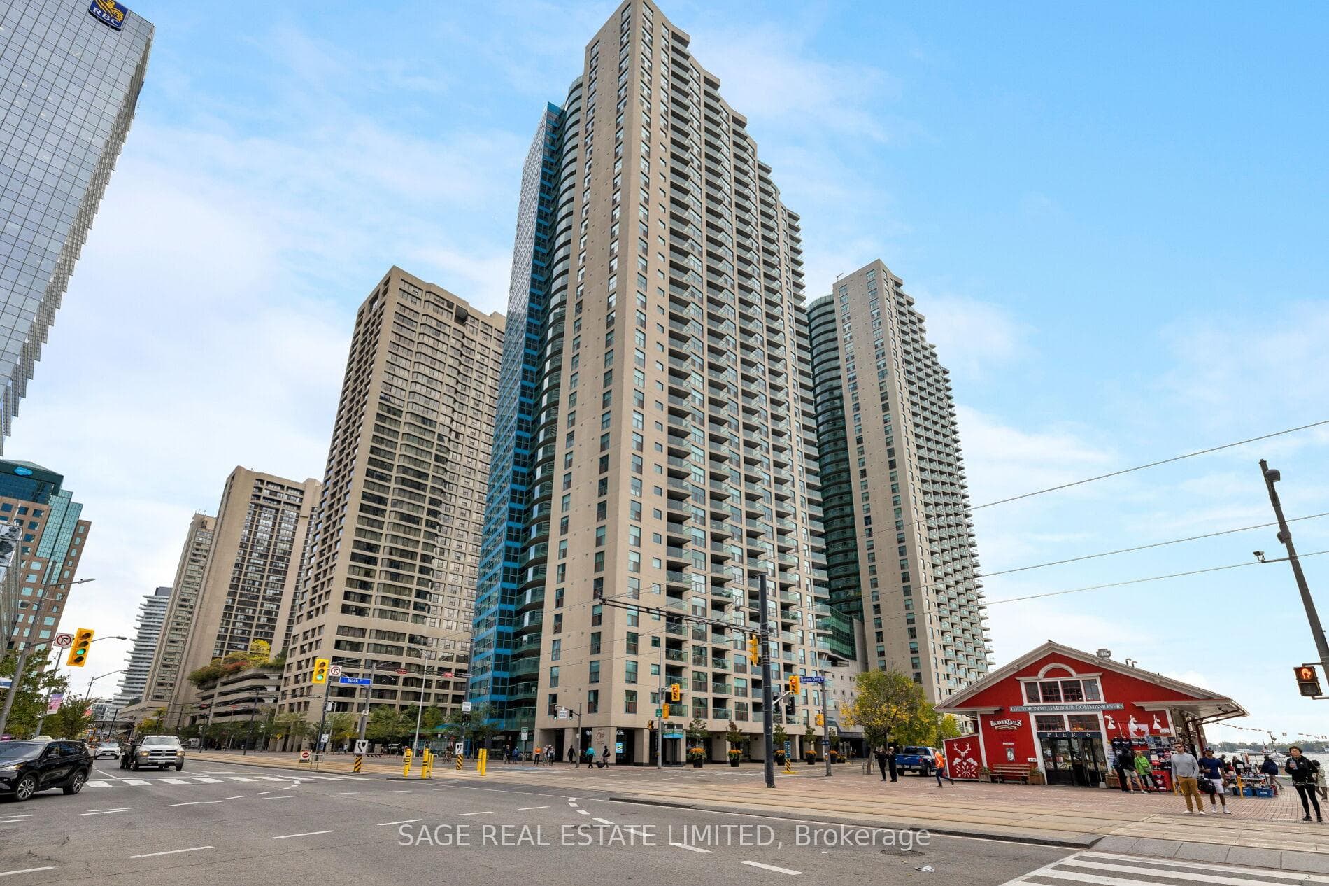 99 Harbour Square Unit 3002, Downtown Toronto / Waterfront, ON M5J 2H2 - Photo 1