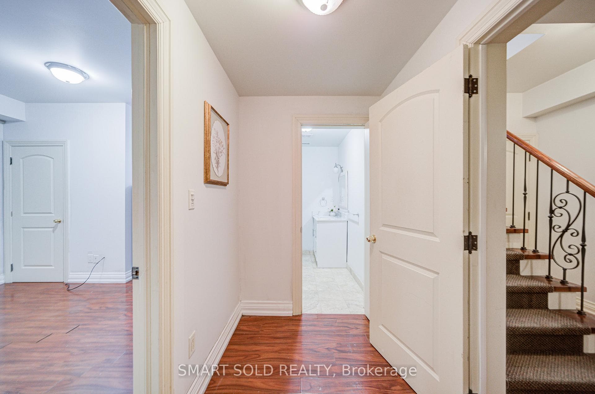213 Maplehurst Avenue Unit Lower, Willowdale / Newtonbrook, ON M2N 3C3 - Photo 1