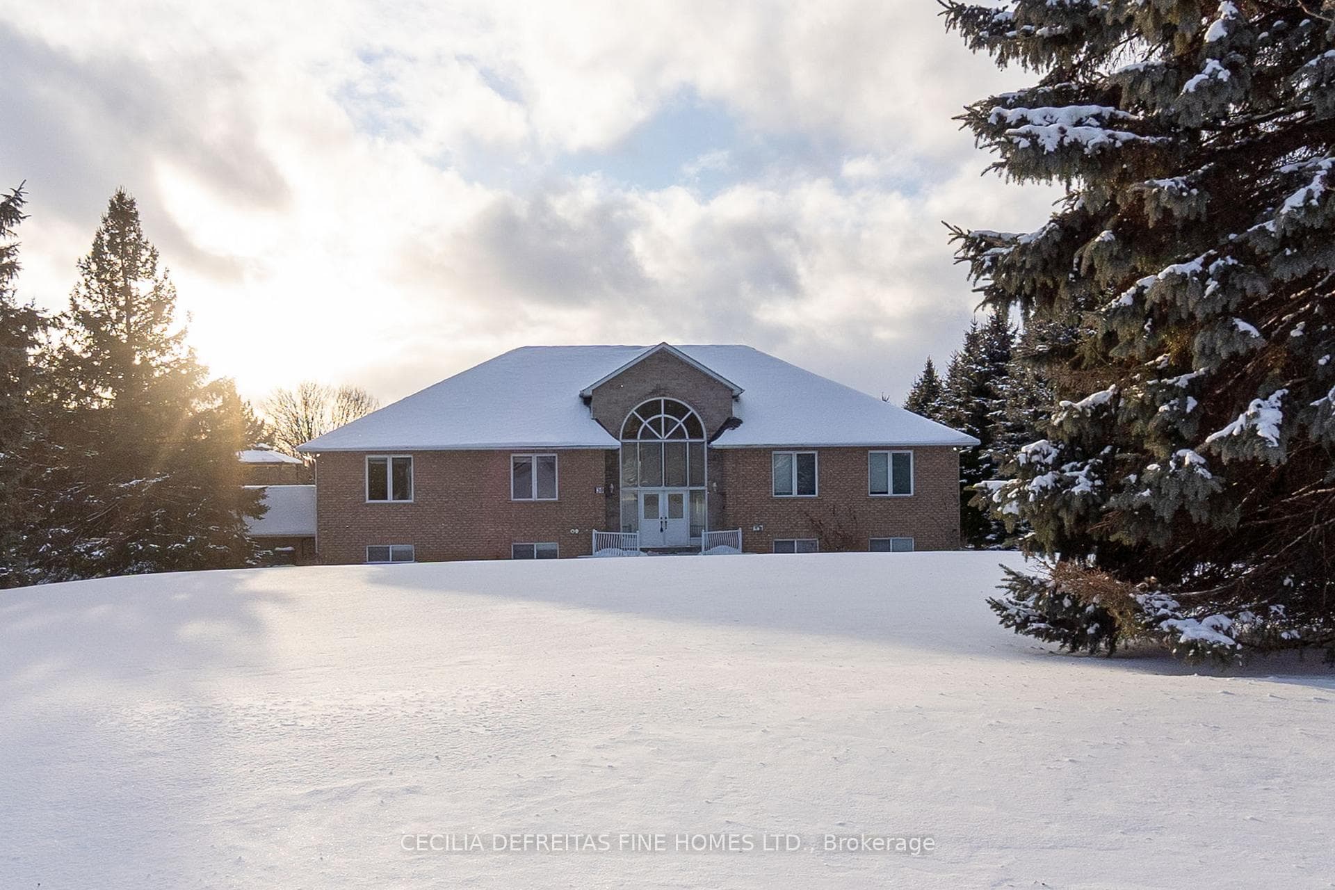 38 Orico Court, Vaughan, ON L4H 3N5 - Photo 1