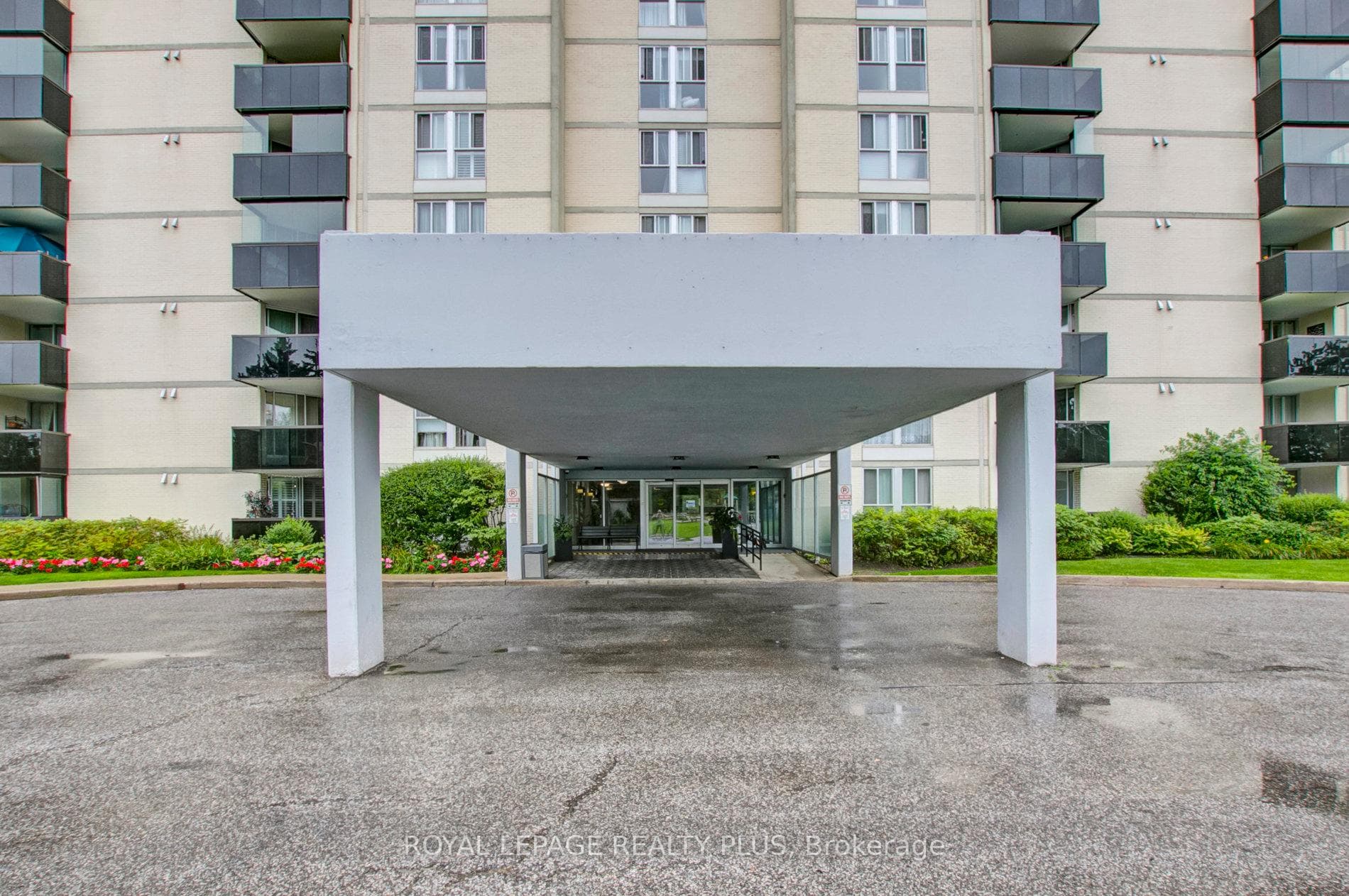 420 Mill Road Unit 309, Etobicoke (Islington / Rexdale), ON M9C 1Z1 - Photo 1