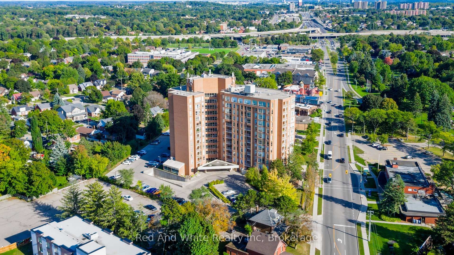 1414 King Street Unit 802, Kitchener