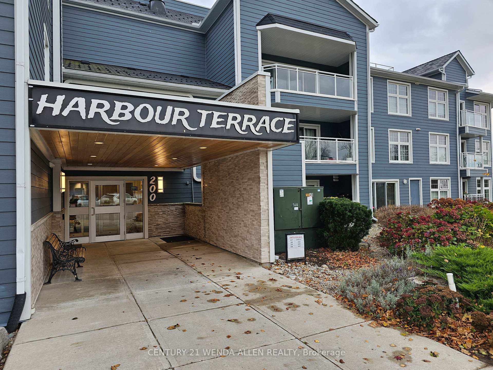 200 Harbour Street Unit 202, Kincardine, ON N2Z 3A3 - Photo 1