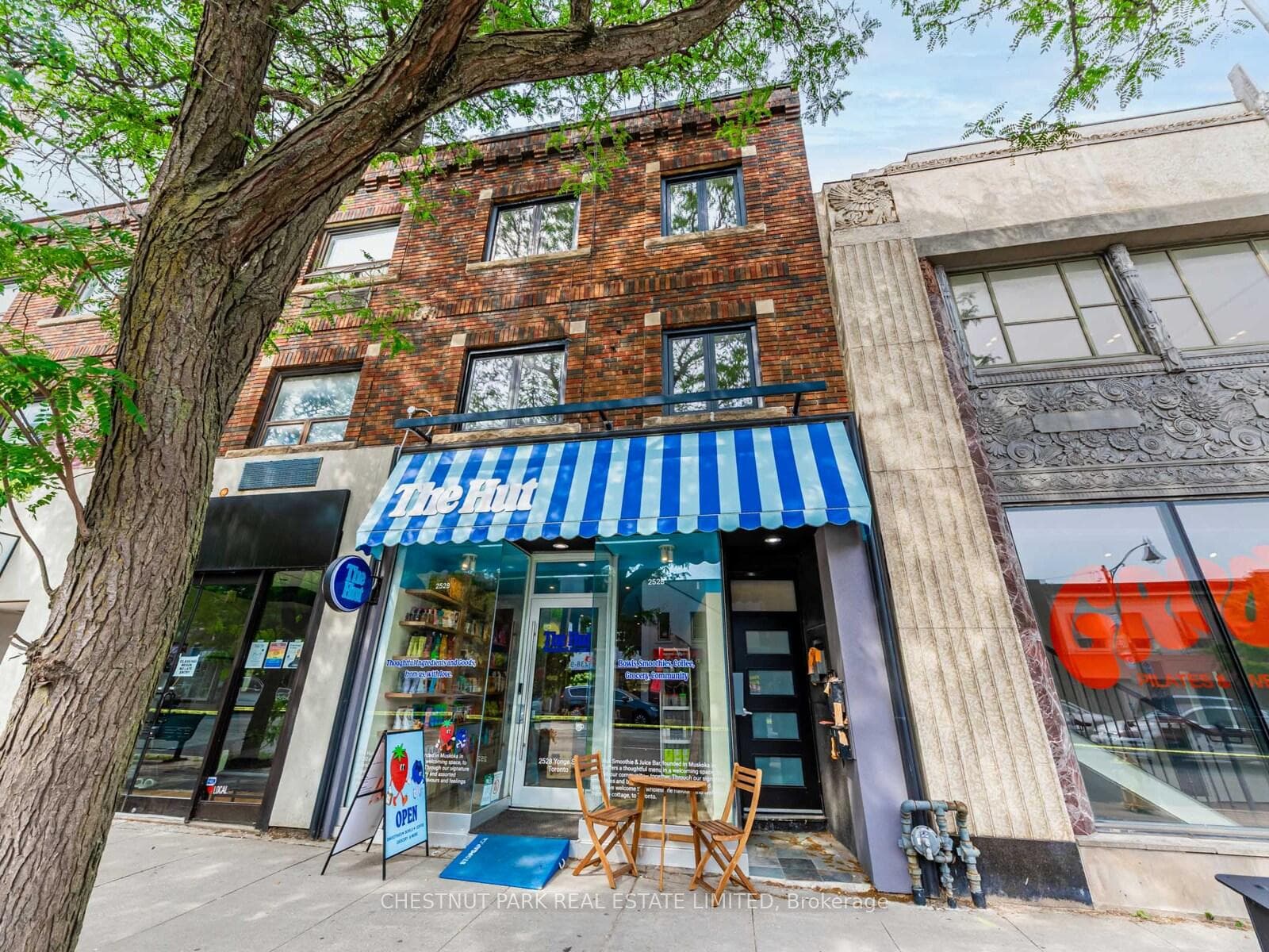 2528 Yonge Street Unit 1, Forest Hill / Deer Park, ON M4P 2H7 - Photo 1