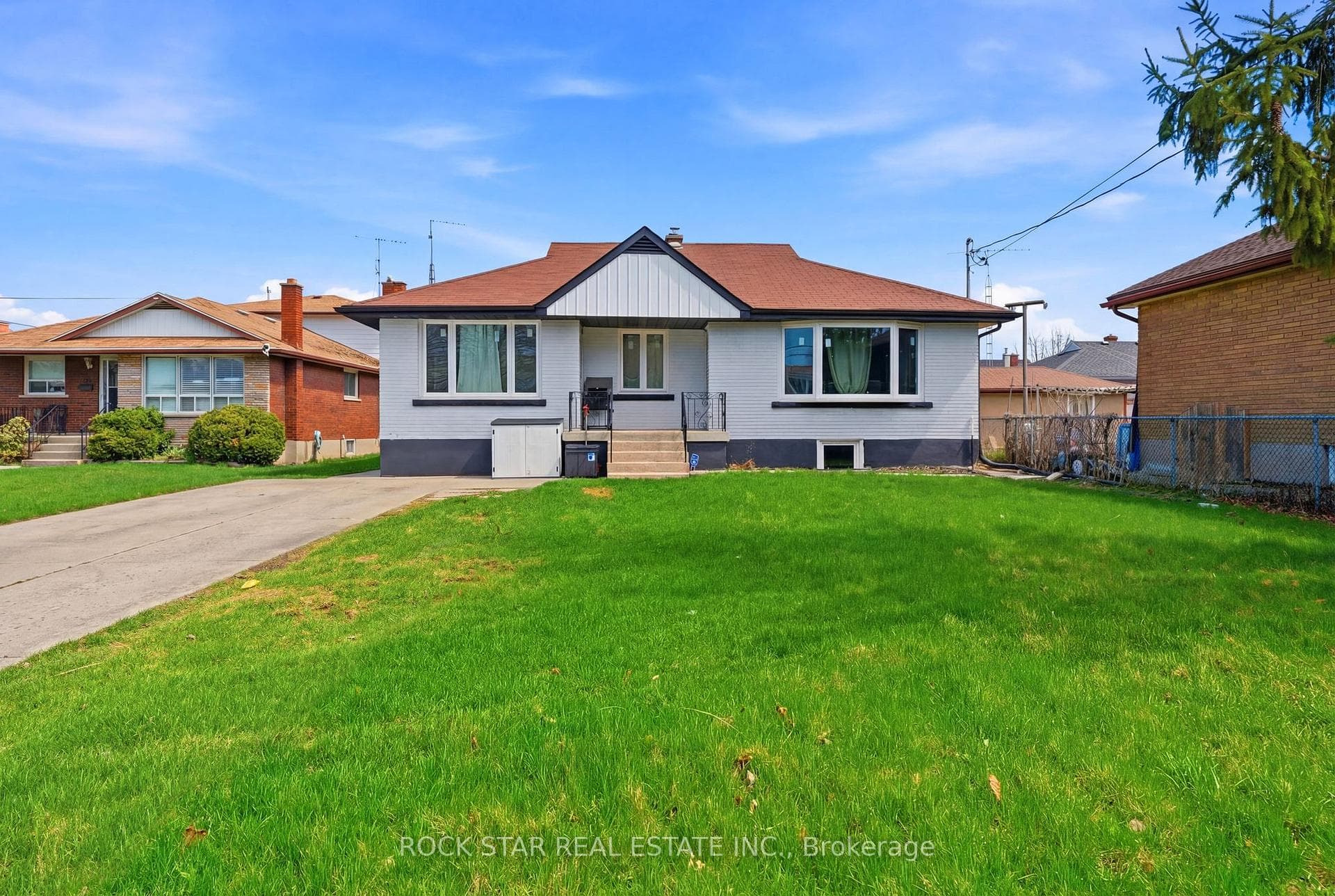 250 Grantham Avenue, St. Catharines, ON L2M 4Z5 - Photo 1