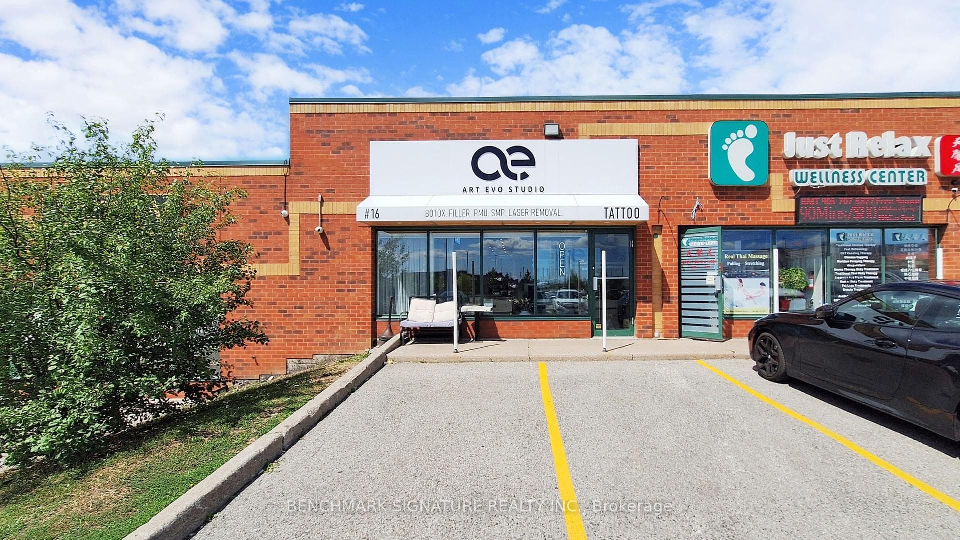 160 East Beaver Creek Road Unit 16, Richmond Hill, ON L4B 3J6 - Photo 1