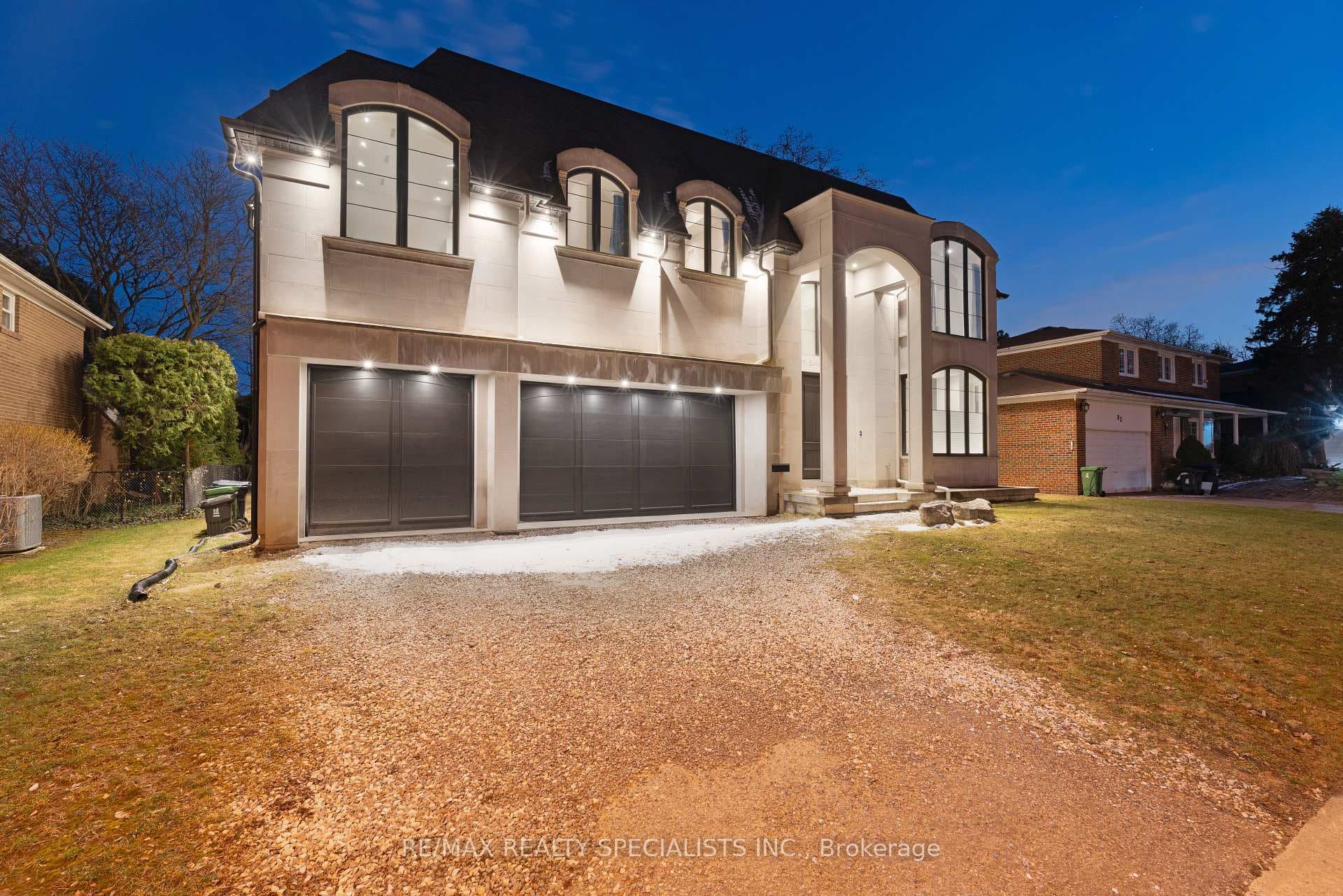 95 Lord Seaton Road, Bridle Path / York Mills / Hoggs Hollow, ON M2P 1K7 - Photo 1