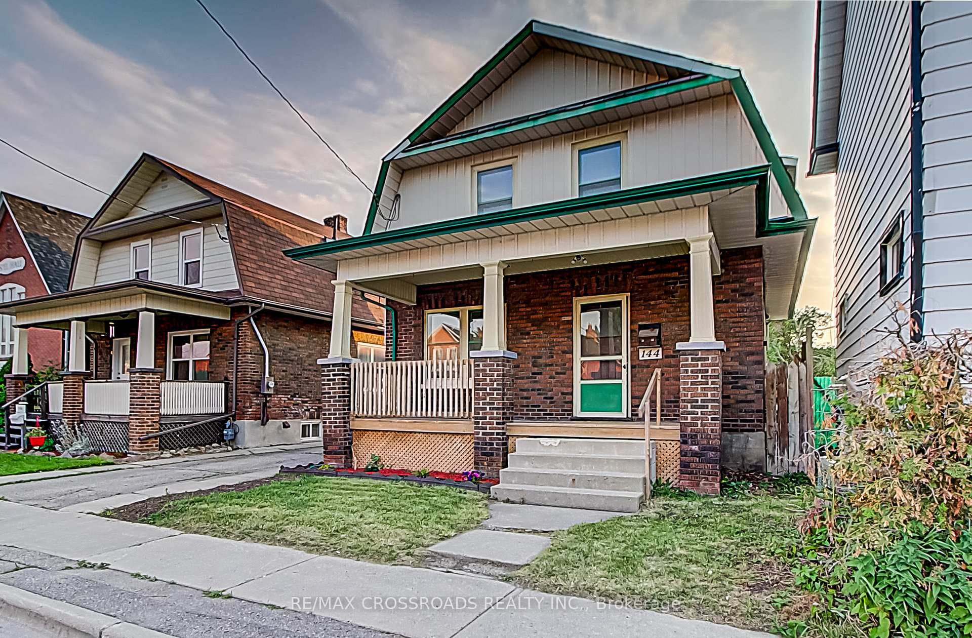 144 Albert Street, Oshawa, ON L1H 4R2 - Photo 1