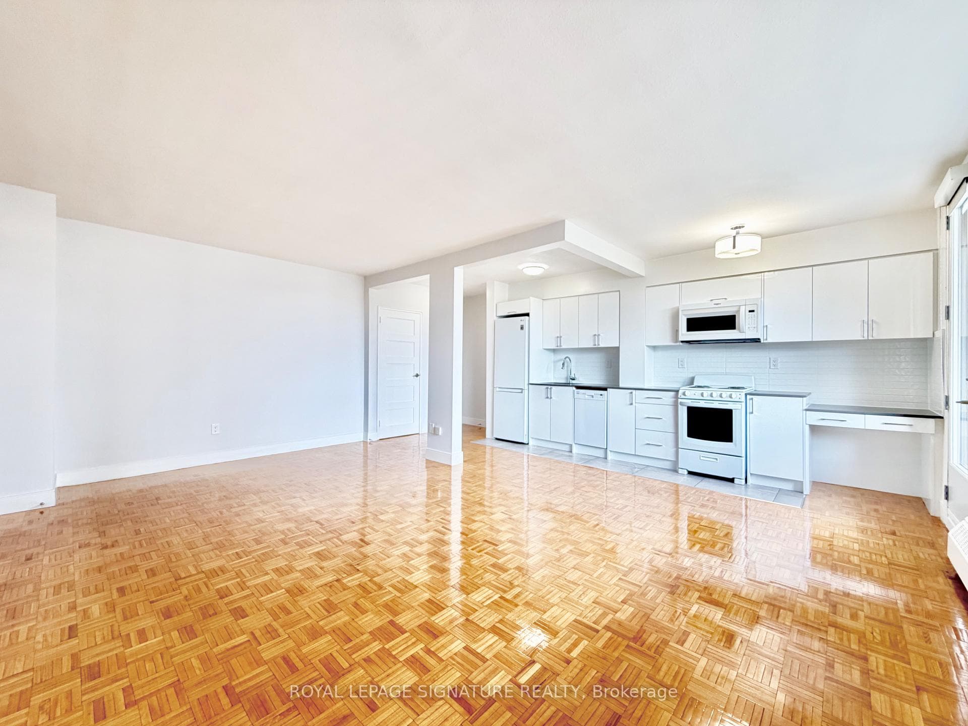 276 St George Street Unit 809, Annex / Yorkville / Summerhill, ON M5R 2P6 - Photo 1