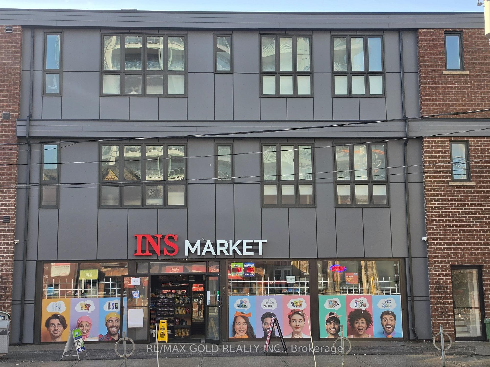 142 Avenue Road, Annex / Yorkville / Summerhill, ON M5R 2H6 - Photo 1
