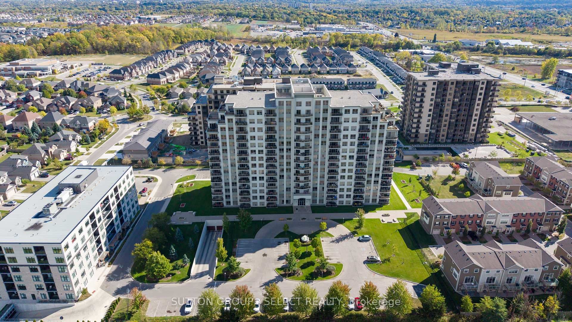 1030 Coronation Drive Unit 812, London North, ON N6G 0G5 - Photo 1