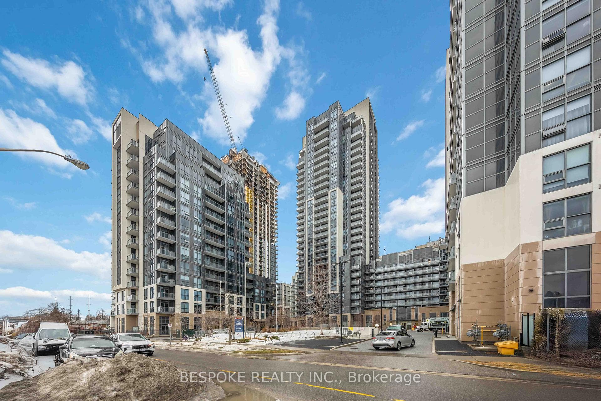 20 Meadowglen Place Unit 529, Scarborough (West Hill / Highland Creek), ON M1H 2Y5 - Photo 1