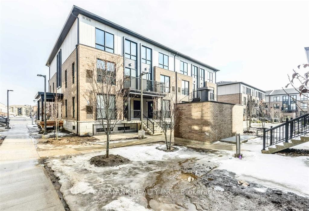 1202 Main Street Unit 208, Milton
