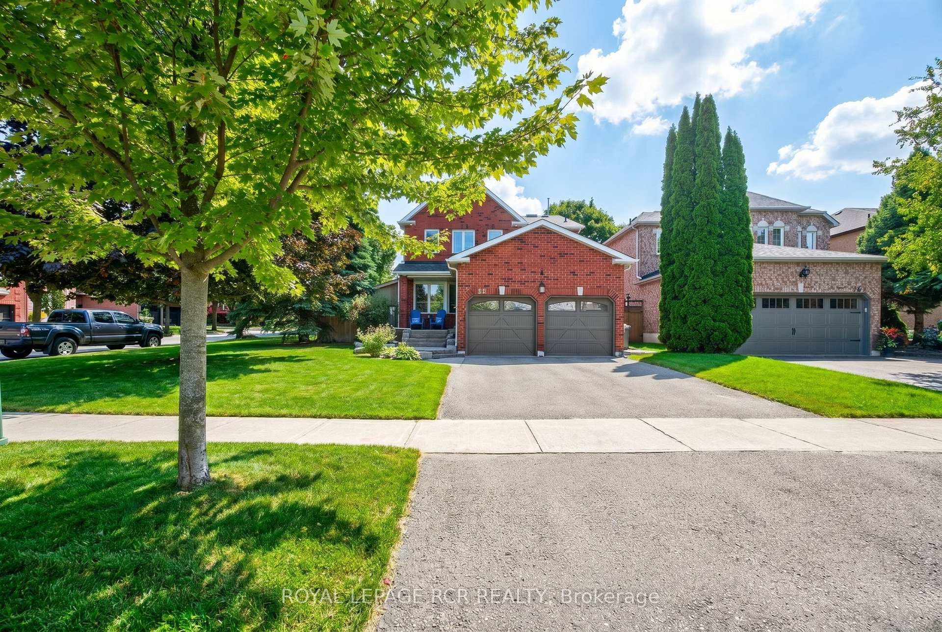 165 Bonny Meadows Drive, Aurora, ON L4G 6N1 - Photo 1