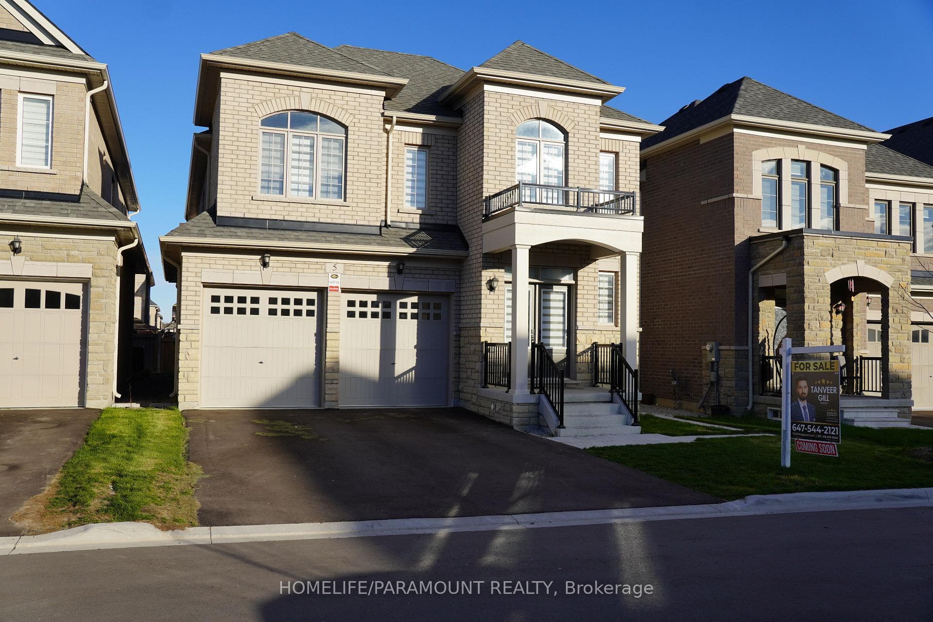 5 Dolomite Drive, Brampton, ON L6P 4R8 - Photo 1