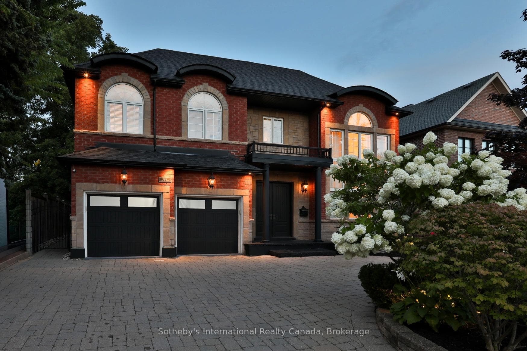 1437 Islington Avenue, Toronto W08