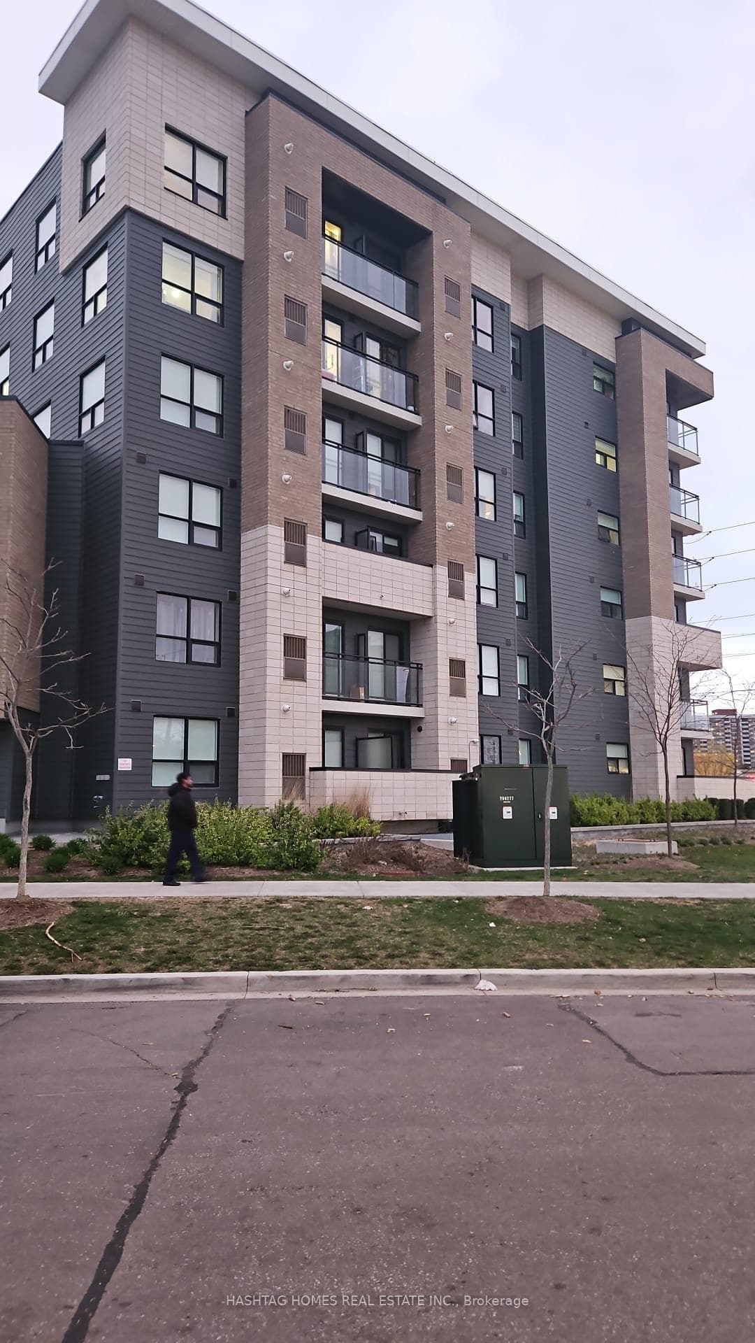 1 Falaise Road Unit 111, Rouge / Port Union / Malvern, ON M1E 3B6 - Photo 1