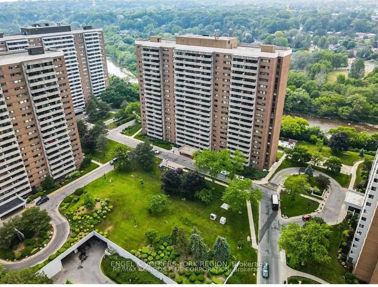 260 Scarlett Road Unit 1605, Keelesdale / Eglinton West, ON M6N 4X6 - Photo 1