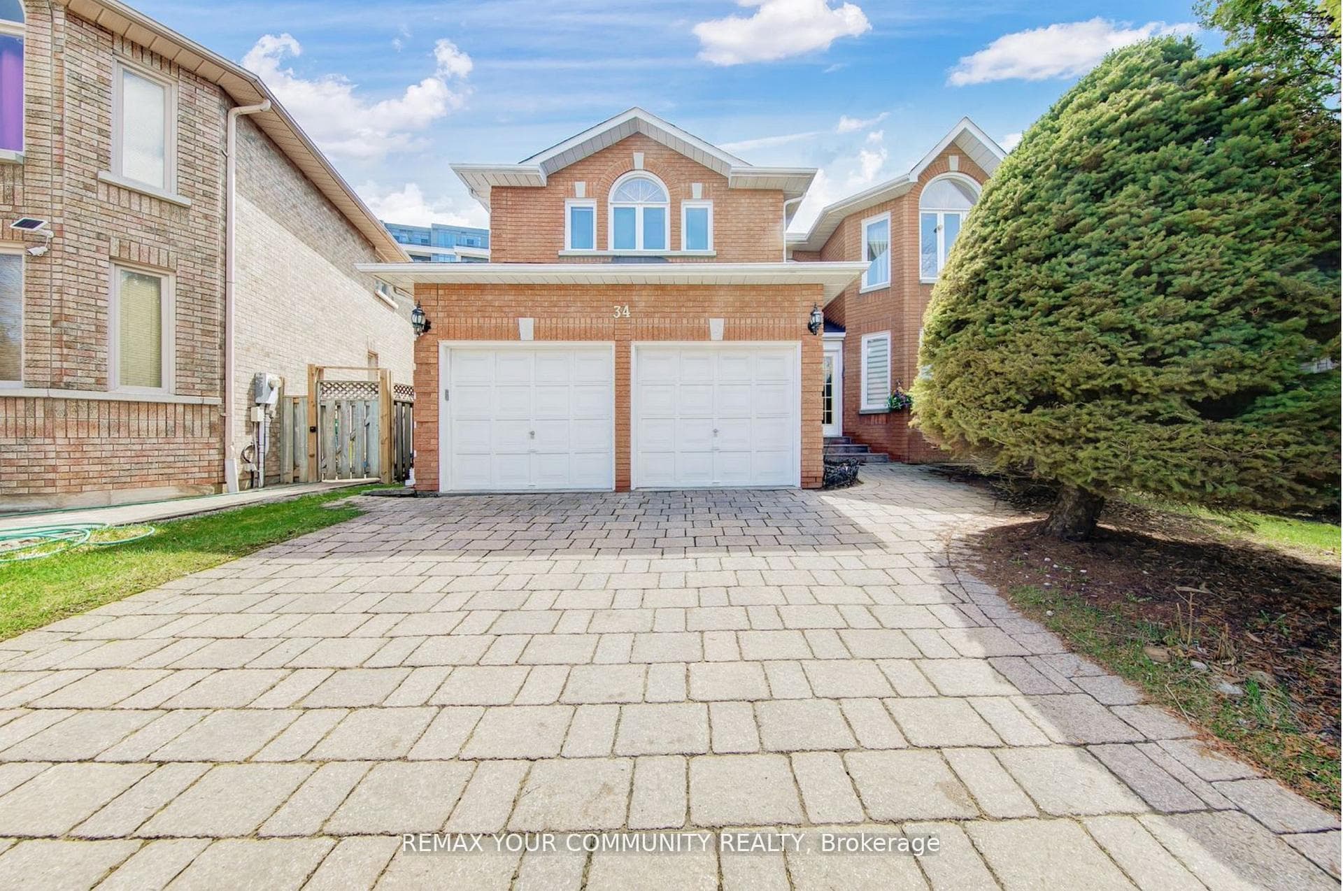 34 Leicester Road, Richmond Hill, ON L4B 3V5 - Photo 1