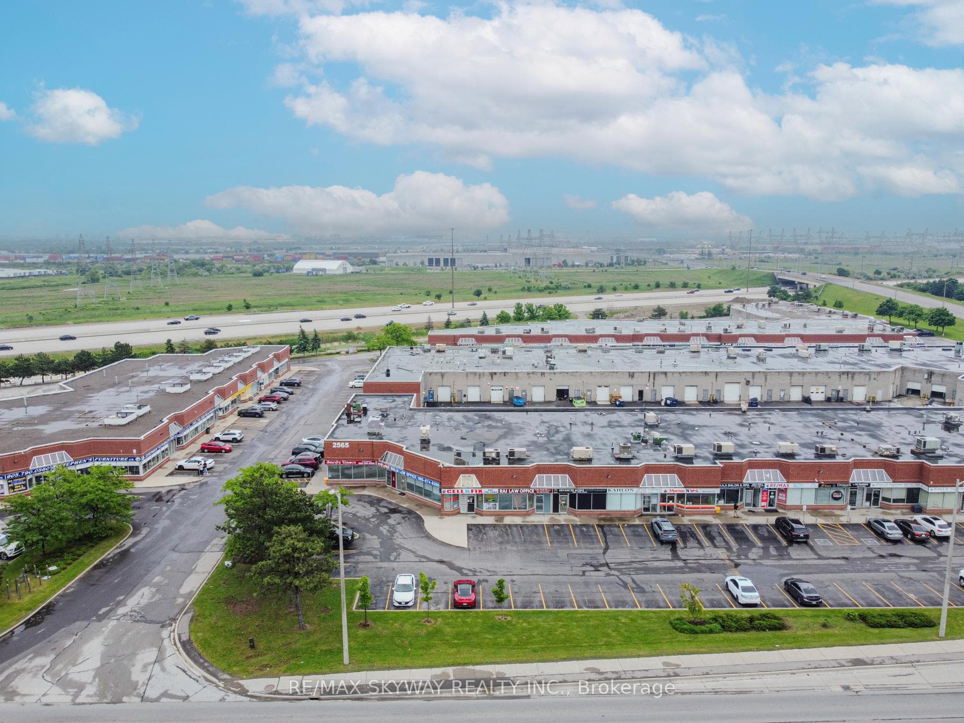 2565 Steeles Avenue Unit 13, Brampton, ON L6T 4L6 - Photo 1