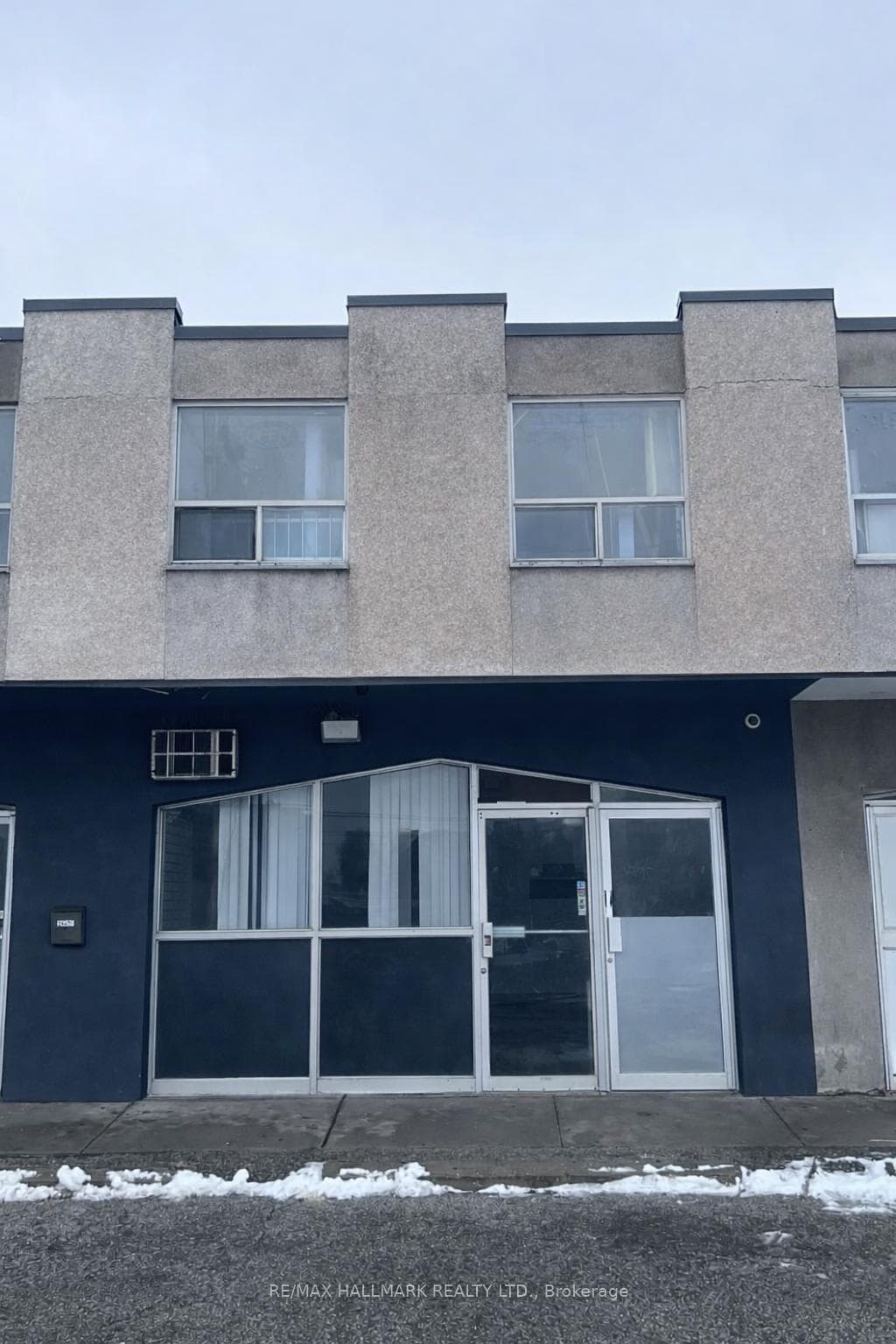 2565 Hurontario Street Unit Main Fl, Mississauga, ON L5A 1W2 - Photo 1