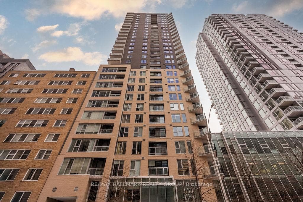 40 NEPEAN Street Unit 802, Ottawa Centre