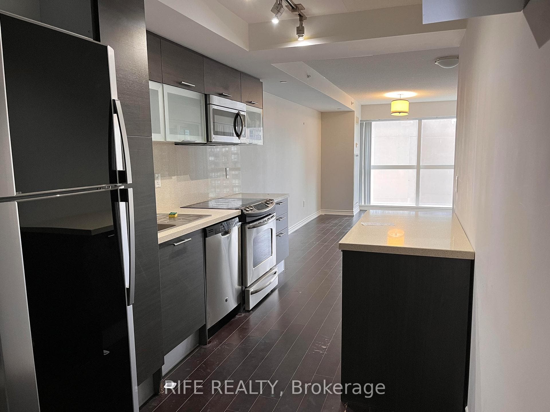 386 Yonge Street Unit 1101, Toronto C01