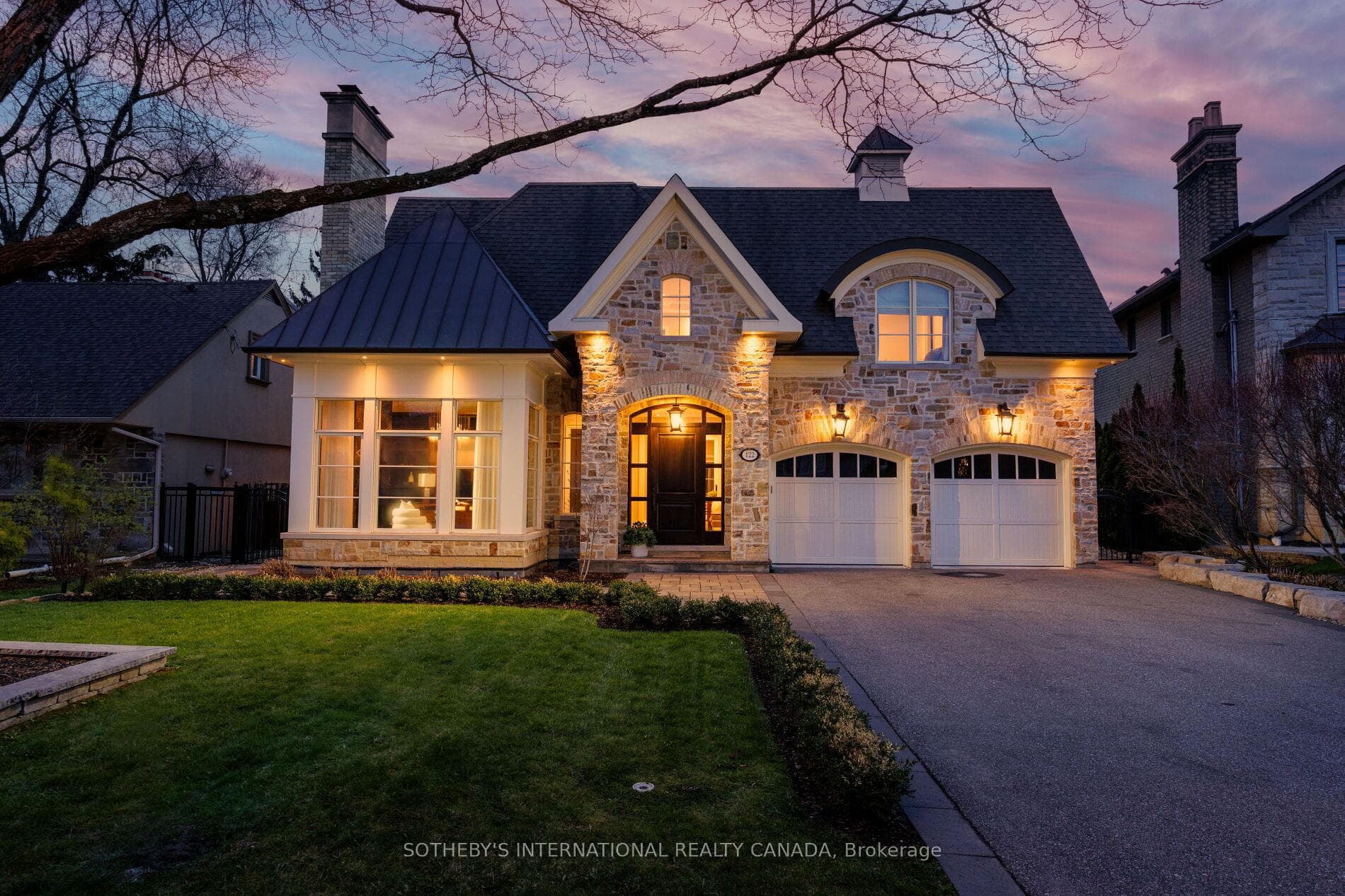 122 Wimbleton Road, Etobicoke (Islington / Rexdale), ON M9A 3S6 - Photo 1