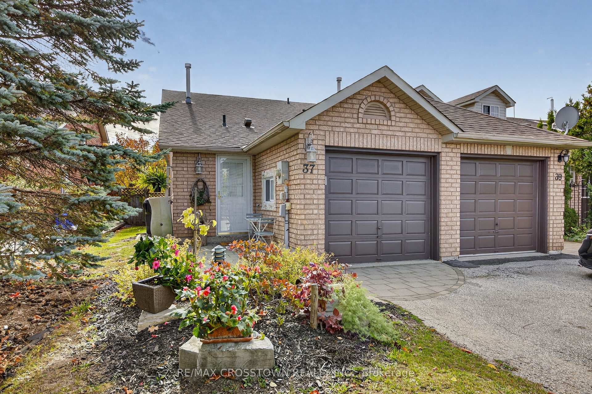 37 Seymour Crescent, Barrie, ON L4N 8N4 - Photo 1