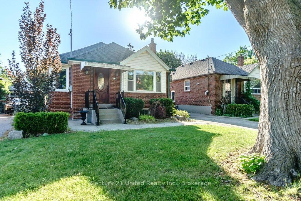 64 Renown Road, Etobicoke (Islington / Rexdale), ON M9A 2E5 - Photo 1