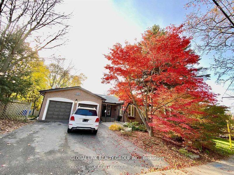 812 Bexhill Road, Mississauga, ON L5H 3L1 - Photo 1