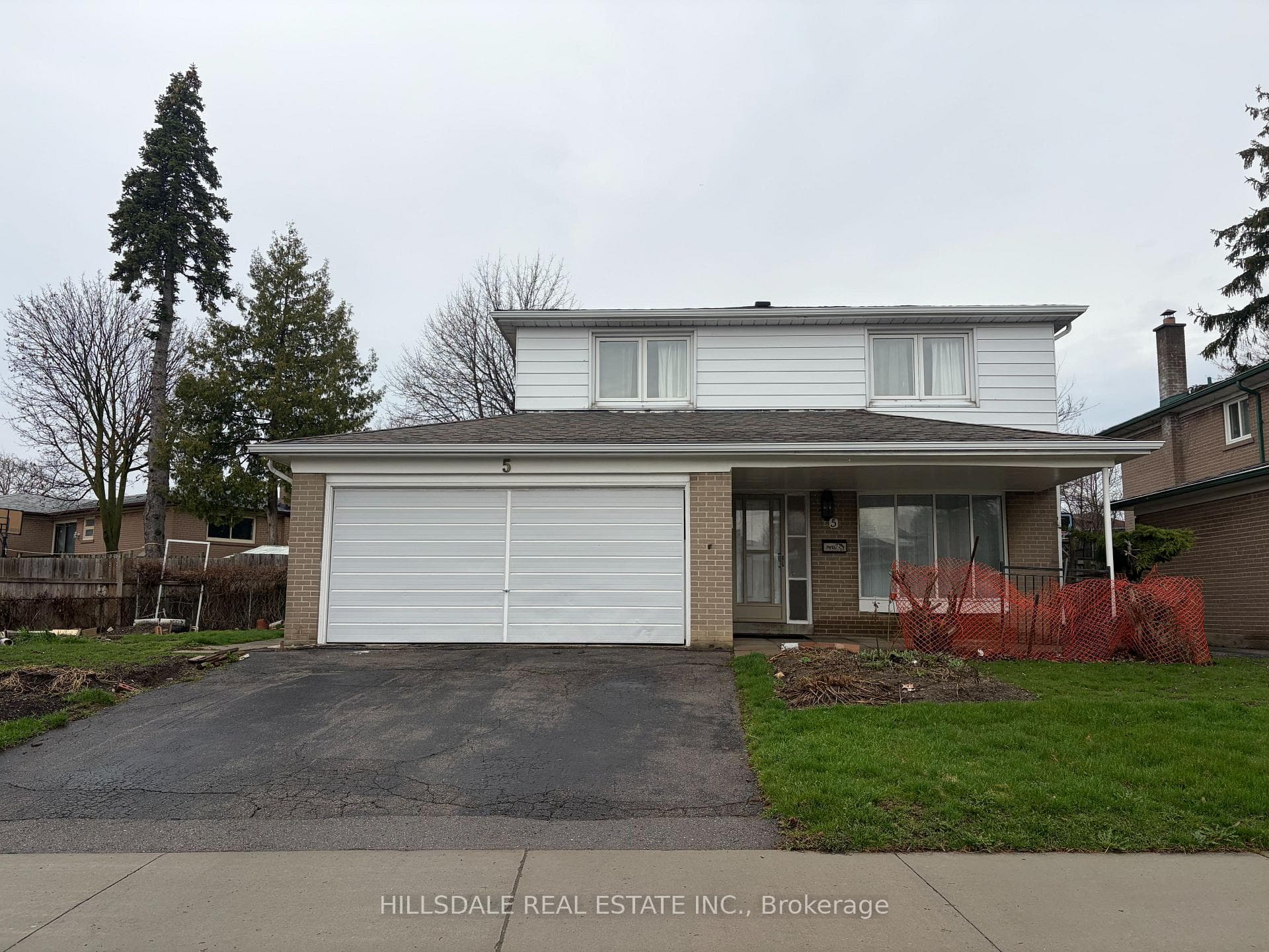 5 Sonmore Drive, Toronto E07