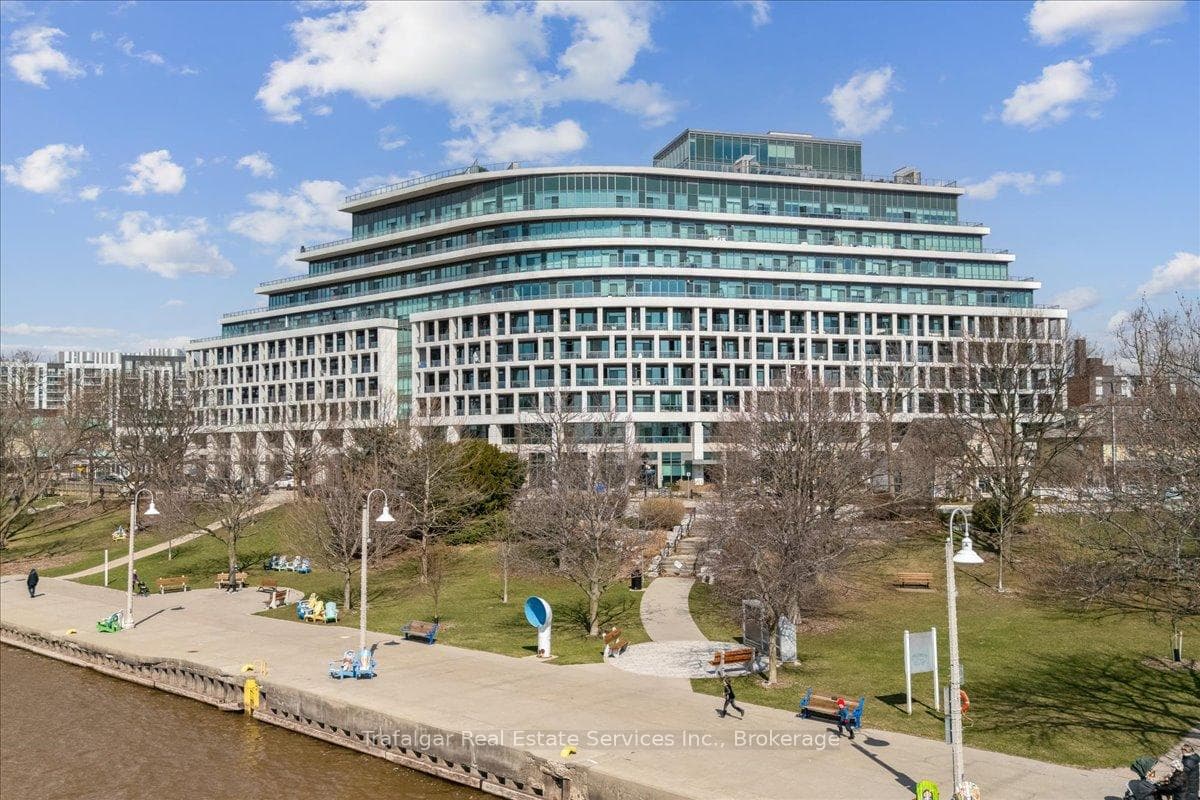 11 Bronte Road Unit 327, Oakville