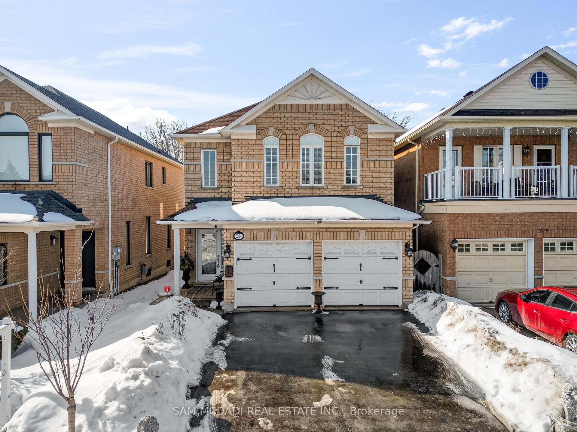 5224 Churchill Meadows Boulevard, Mississauga, ON L5M 8C1 - Photo 1