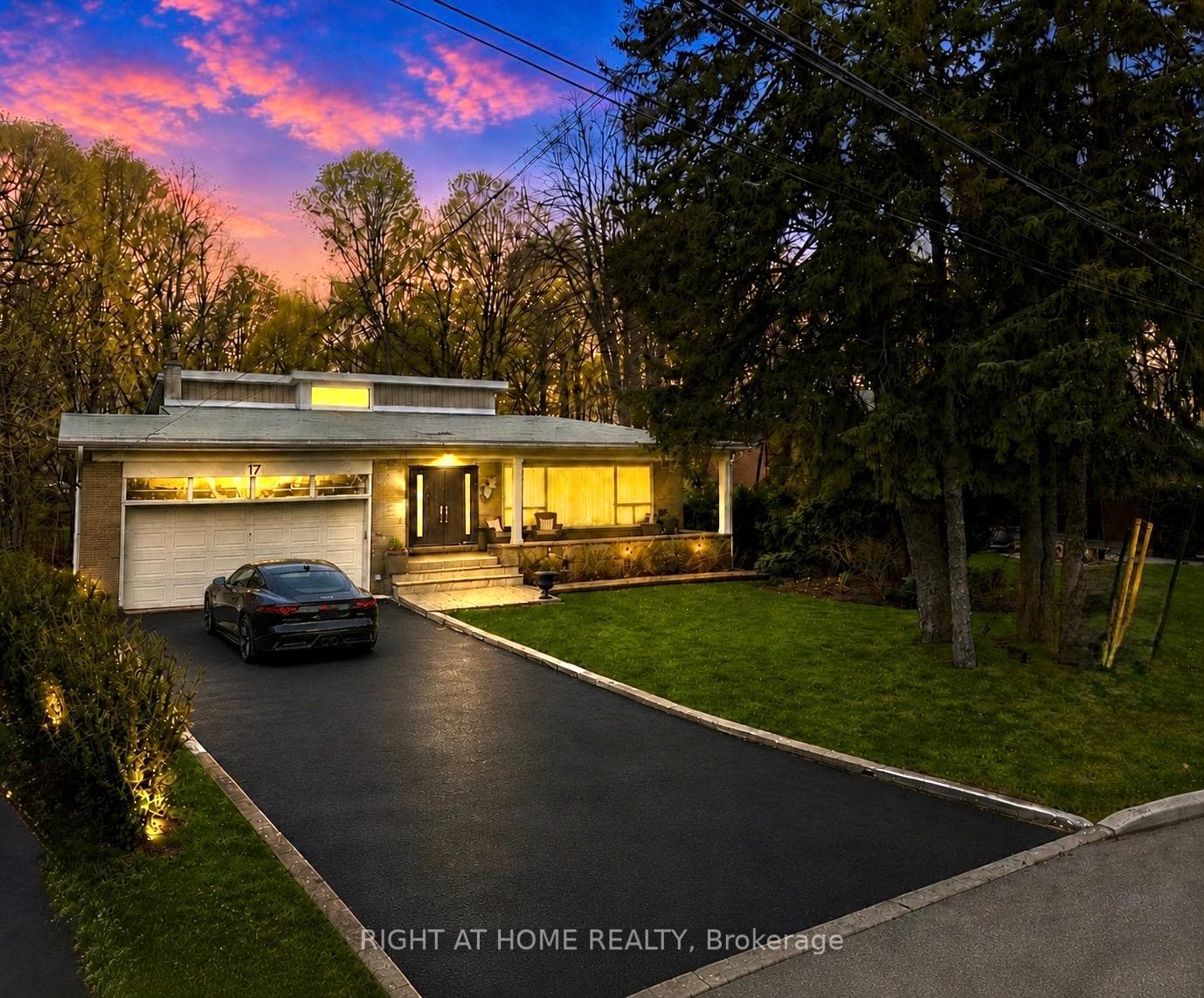 17 Denmark Crescent, Thornhill / Willowdale, ON M2R 1J3 - Photo 1