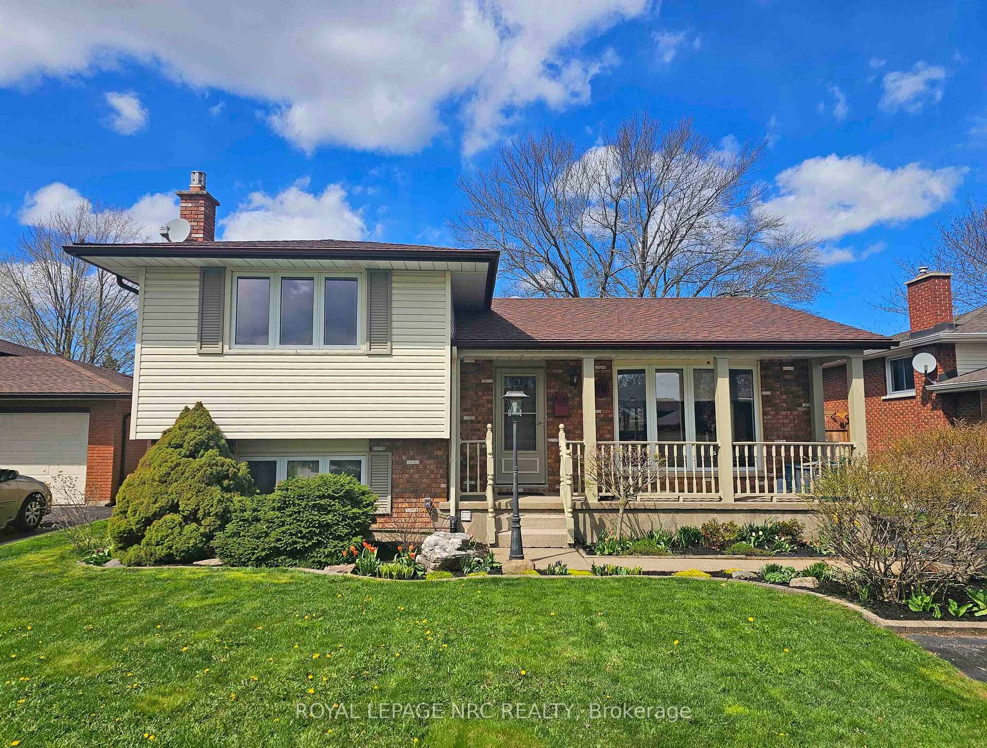 78 Page Drive, Welland, ON L3C 6E4 - Photo 1