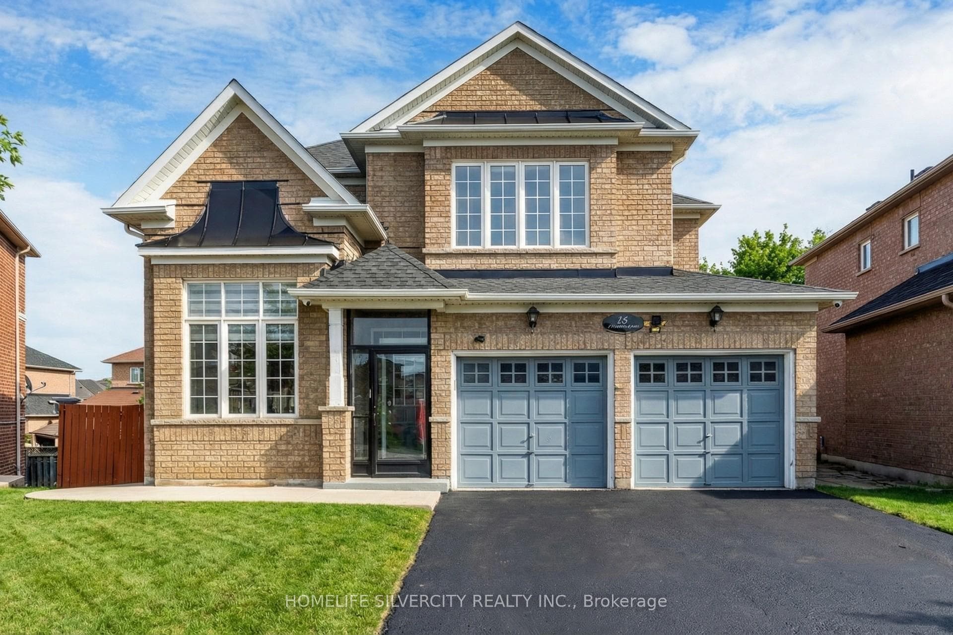 18 Finlayson Crescent, Brampton, ON L6R 0H7 - Photo 1