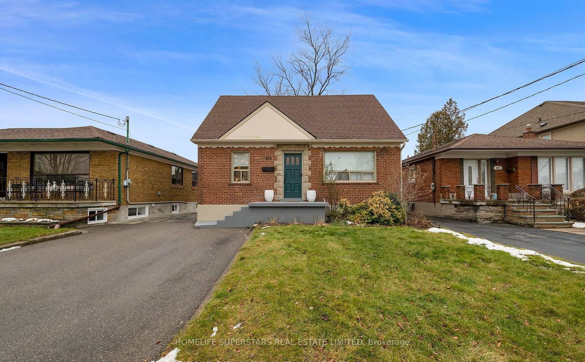 475 Maple Leaf Drive, York / Weston, ON M6L 1R1 - Photo 1
