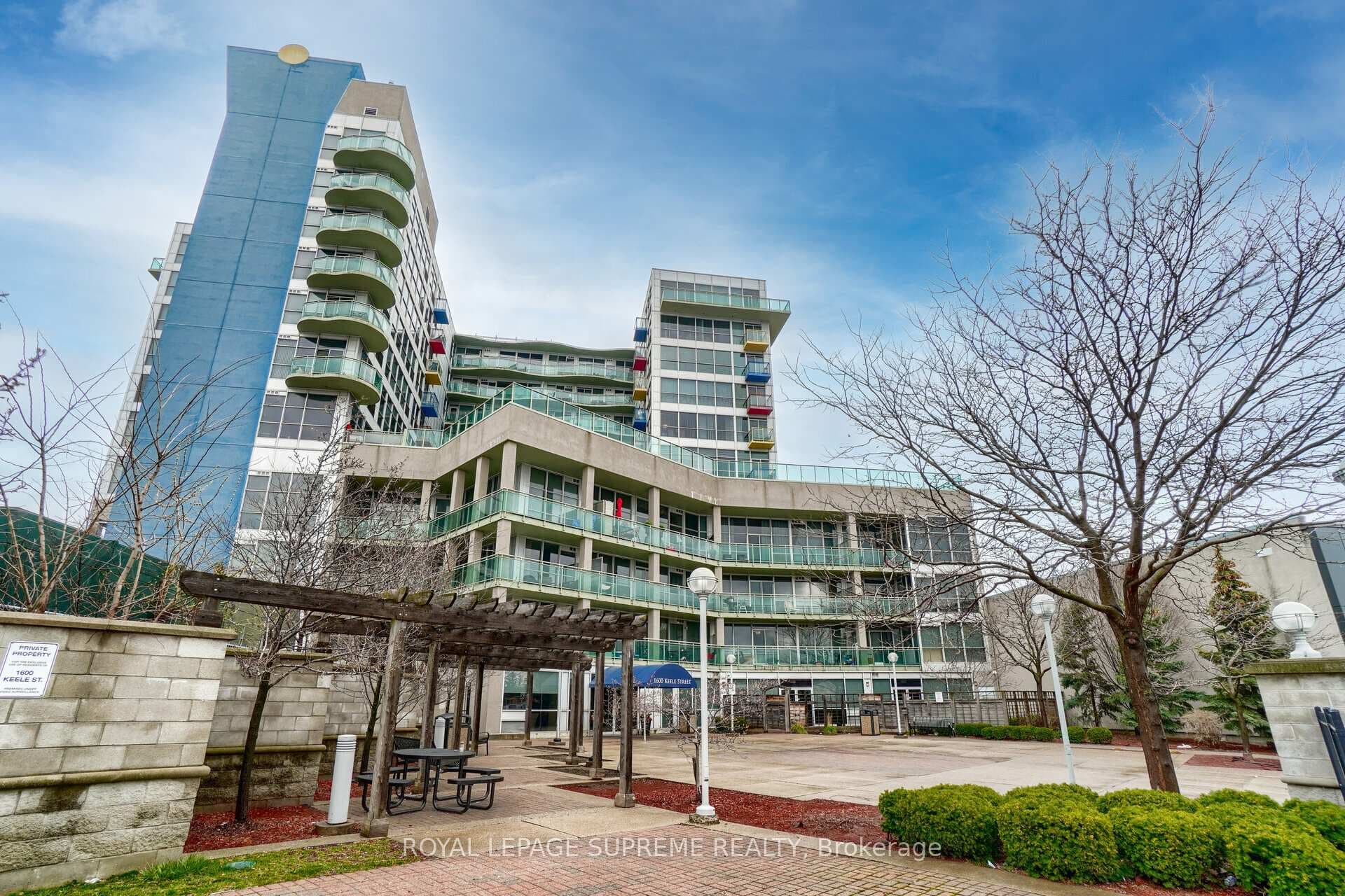 1600 Keele Street Unit 605, Keelesdale / Eglinton West, ON M6N 5J1 - Photo 1