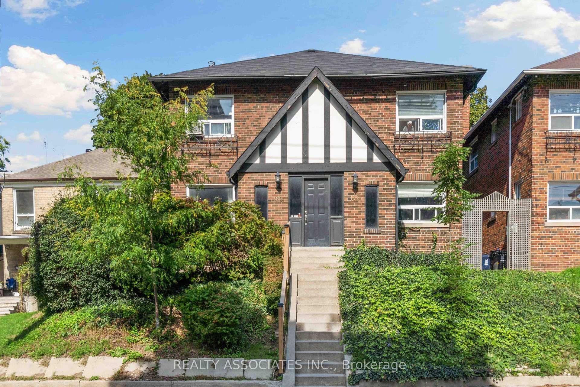 162 Millwood Road, Leaside / Davisville, ON M4S 1J7 - Photo 1
