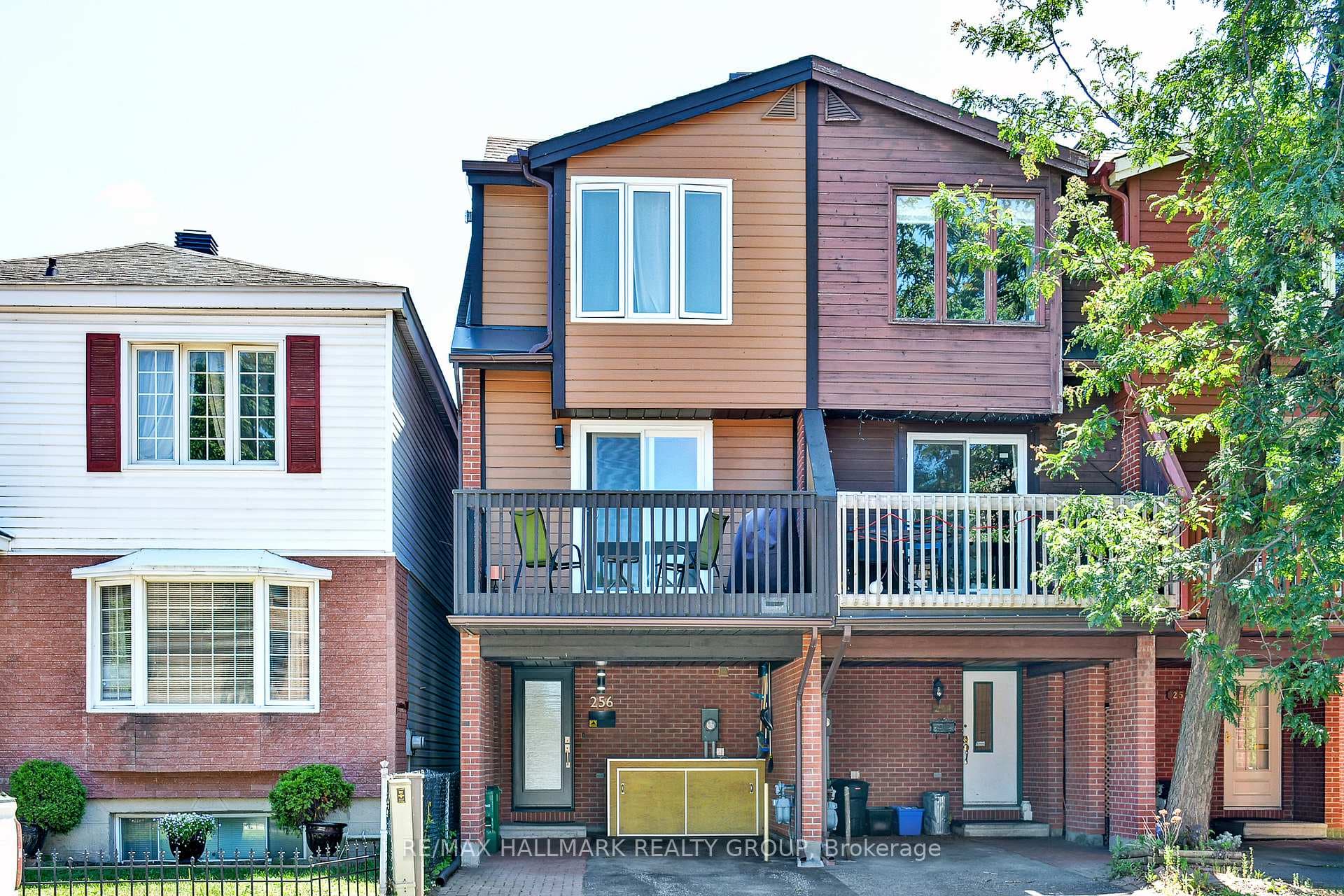 256 BRUYERE Street, Lower Town - Sandy Hill, ON K1N 5E6 - Photo 1