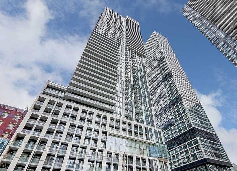 251 Jarvis Street Unit 3011, Regent Park / Cabbagetown / St. James Town, ON M5B 2C2 - Photo 1