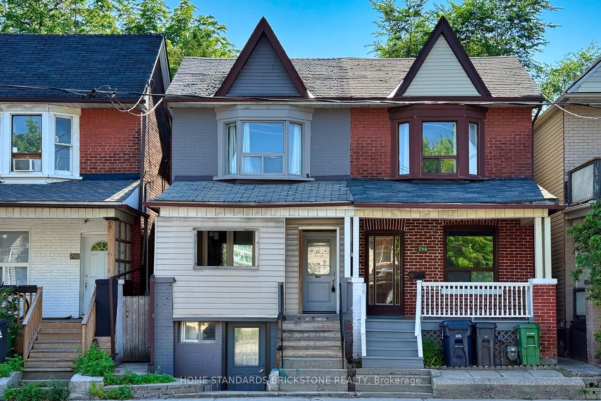 792 Pape Avenue Unit Main, Danforth / East York, ON M4K 3S7 - Photo 1