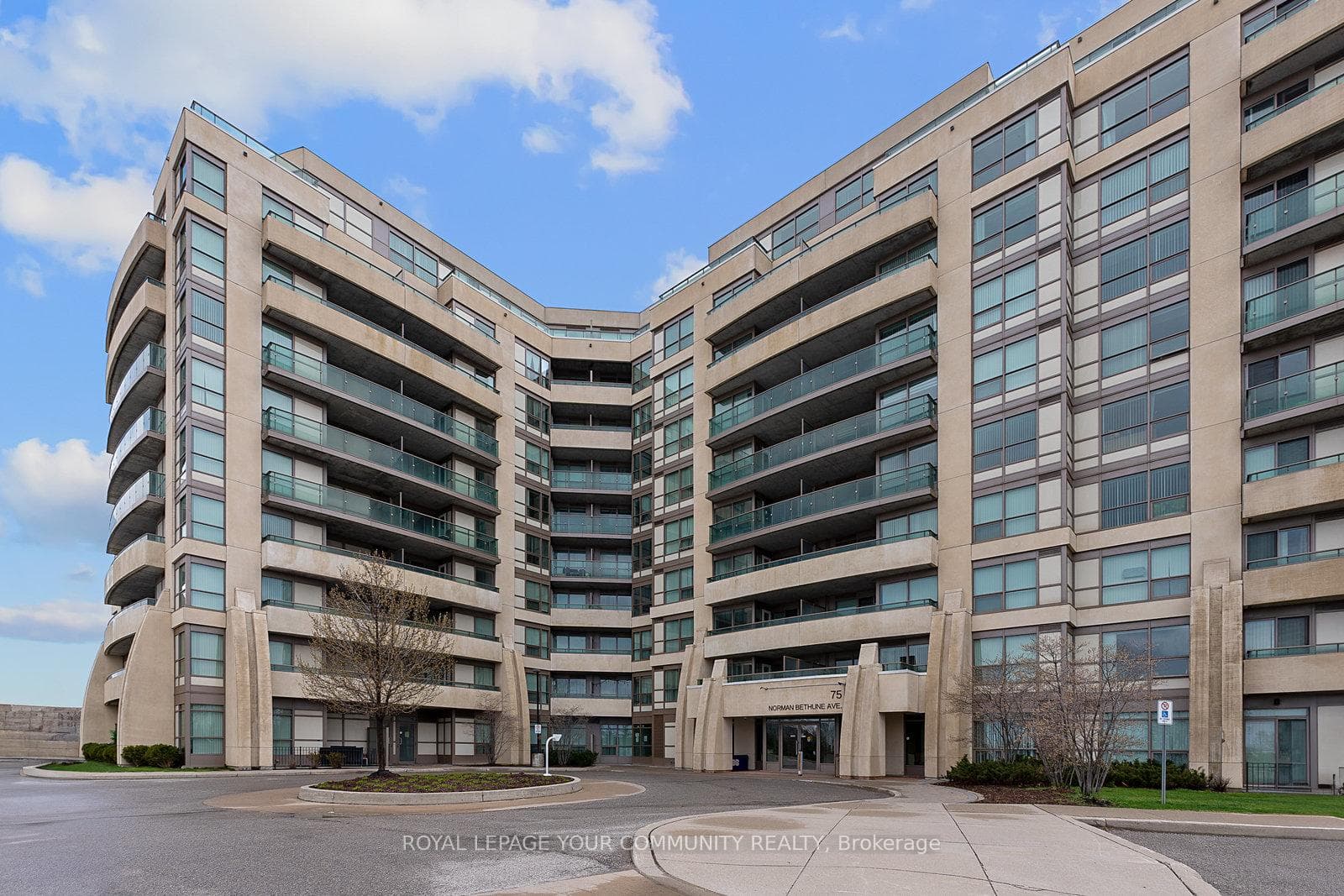 75 Norman Bethune Avenue Unit 603, Richmond Hill, ON L4B 0B6 - Photo 1