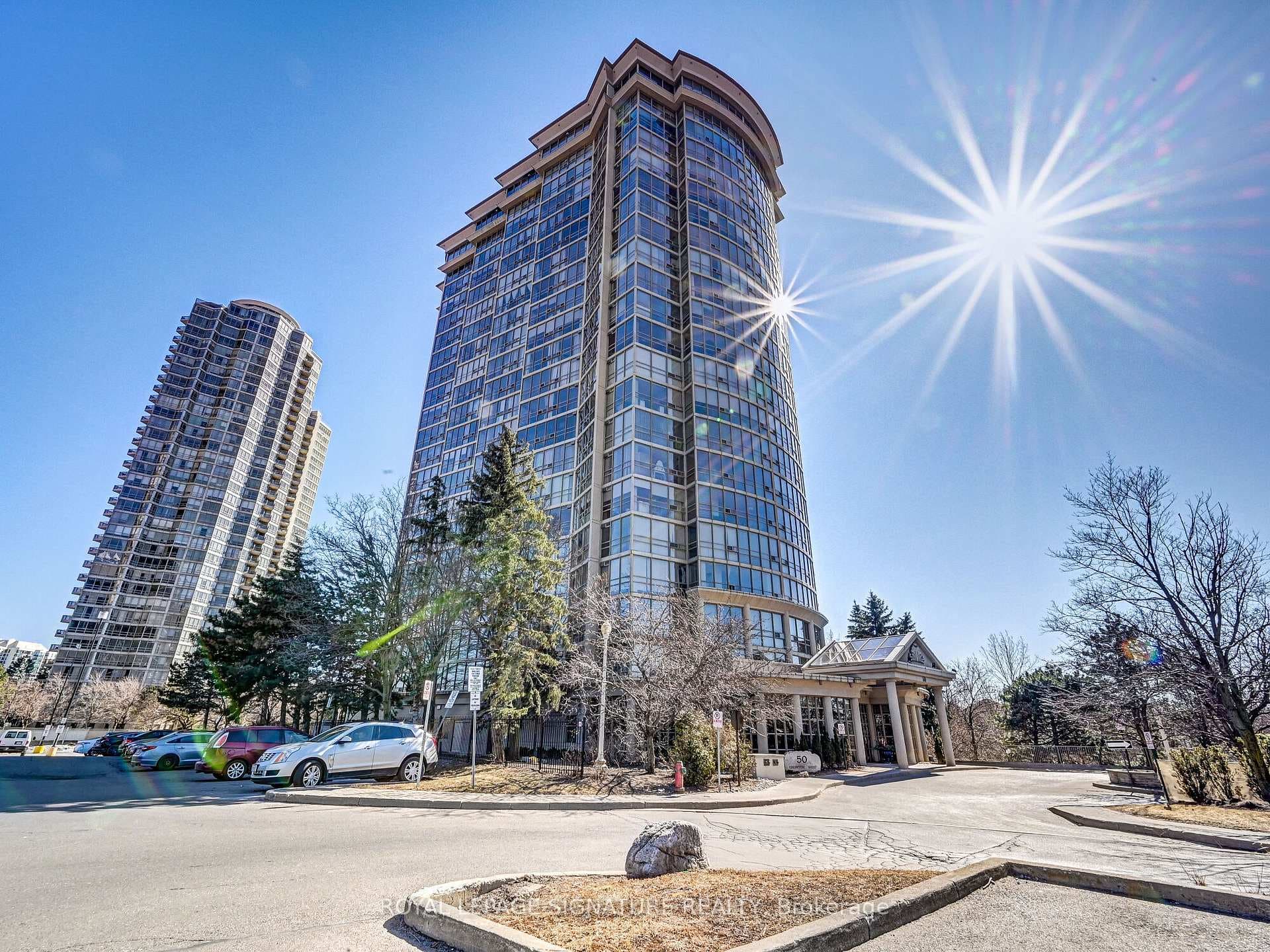 50 Eglinton Avenue Unit 2208, Mississauga, ON L5R 3P5 - Photo 1