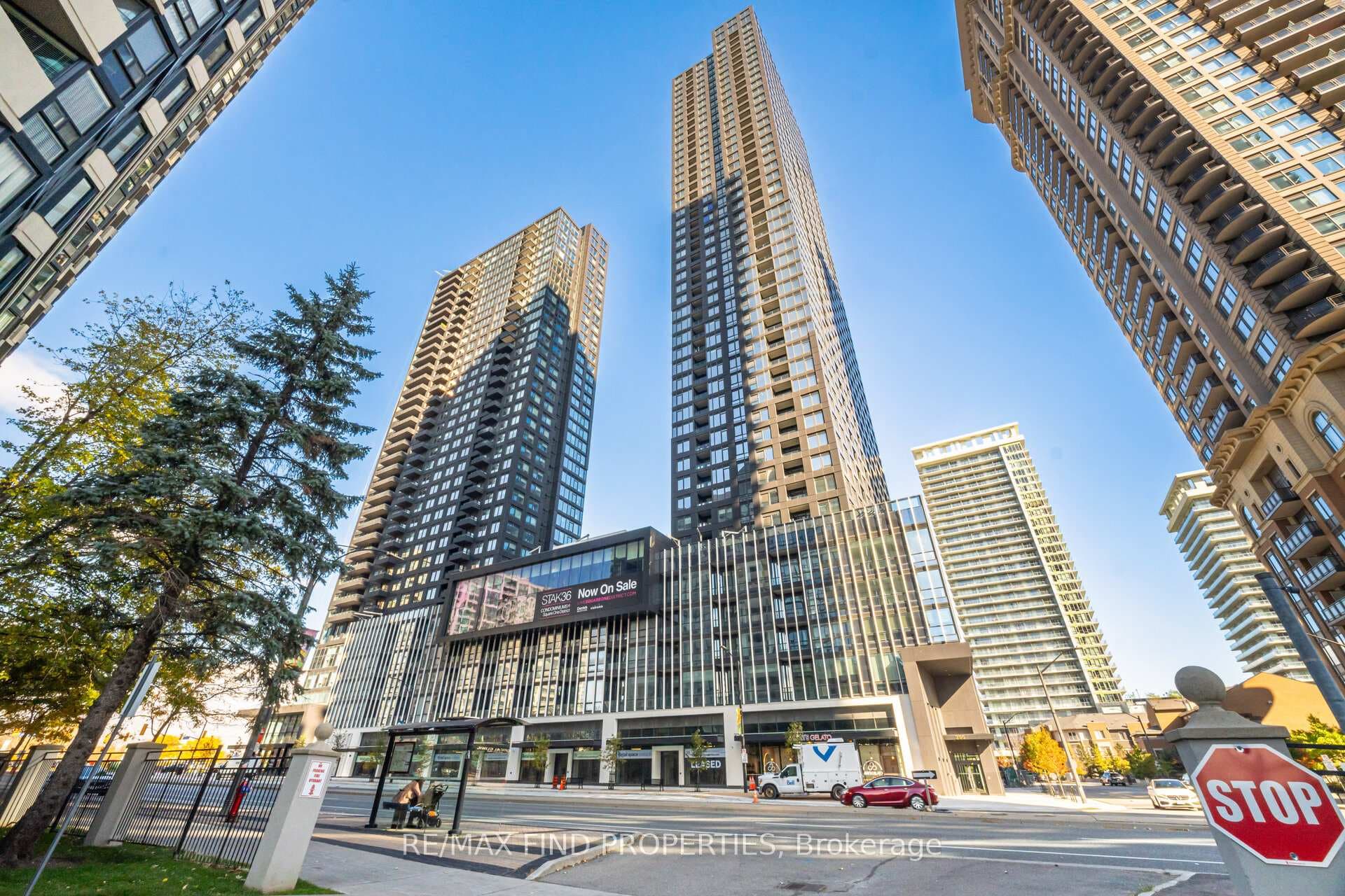 395 Square One Drive Unit 3105, Mississauga, ON L5B 0P6 - Photo 1