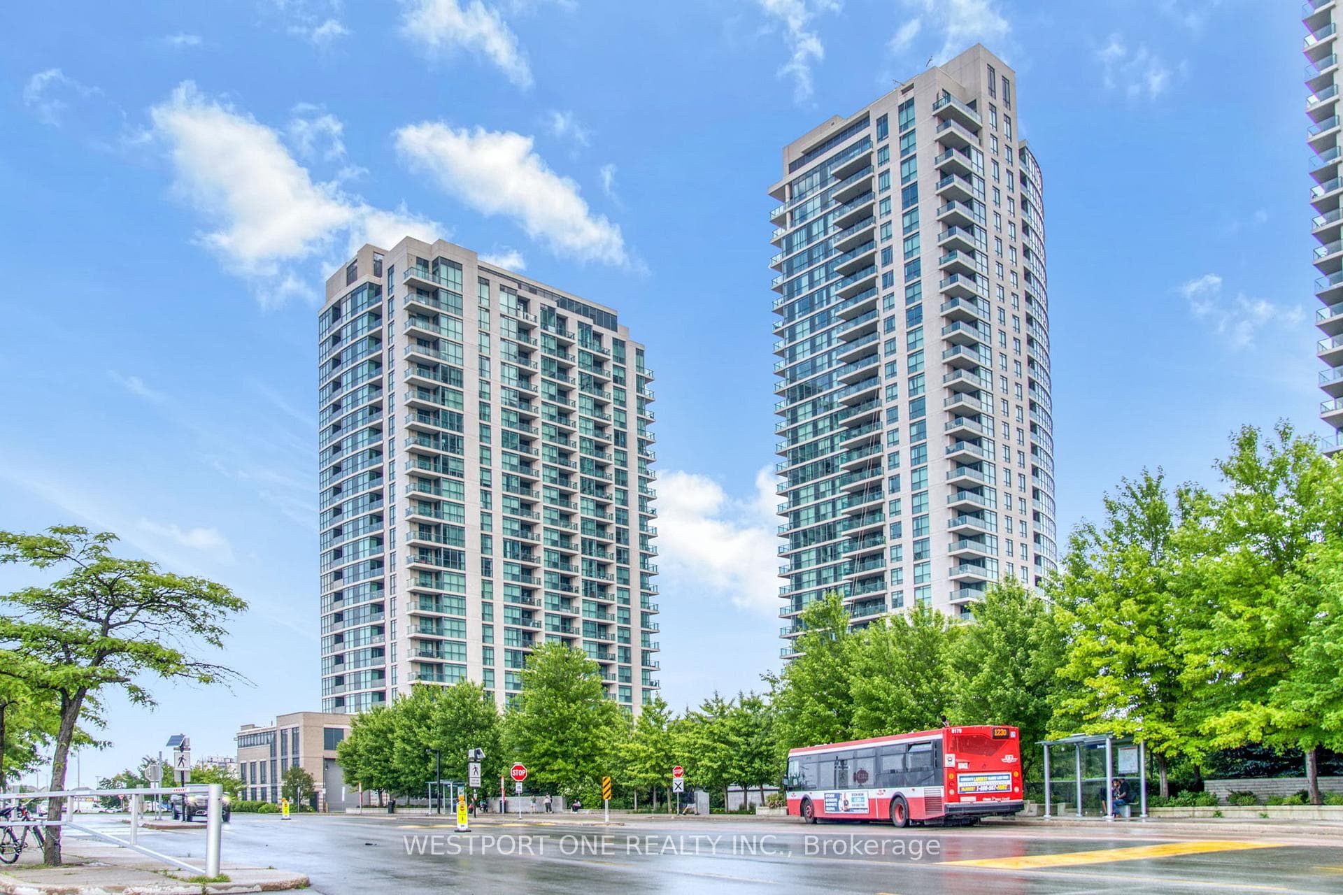 205 Sherway Gardens Road Unit 808, Etobicoke (Islington / Rexdale), ON M9C 0A5 - Photo 1