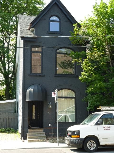 171 Harbord Street Unit The Harbord, Toronto C01