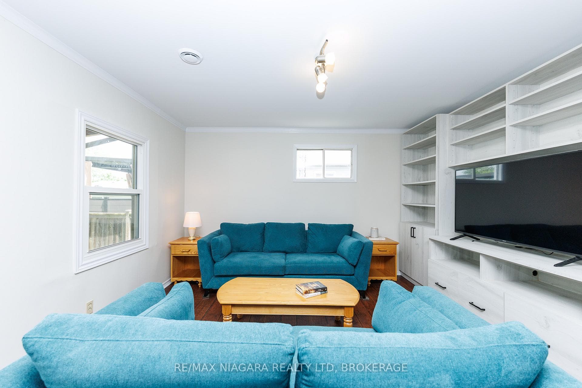 3 PHELPS Street, St. Catharines, ON L2P 2H5 - Photo 1