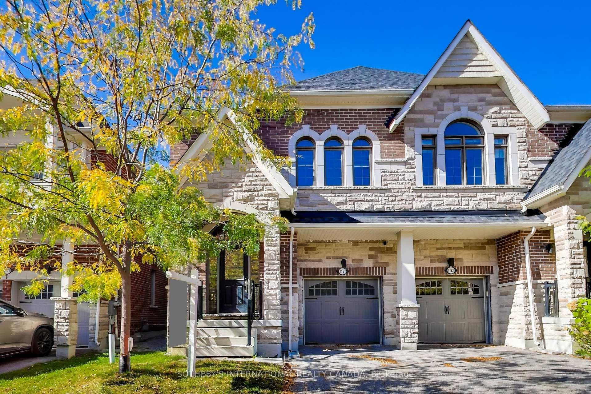 1161 Carnegie Drive, Mississauga, ON L5E 0A6 - Photo 1